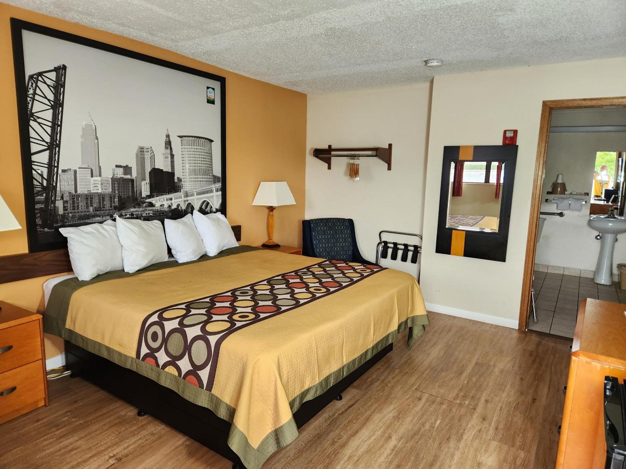 Westspring Inn - Westlake Cleveland Екстер'єр фото